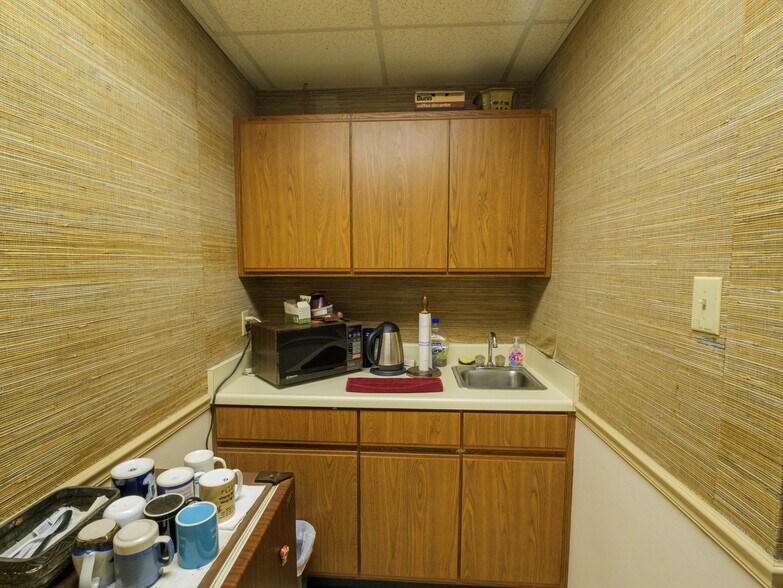 More Photos Of 3200 Croasdaile Dr, Durham Coworking Space