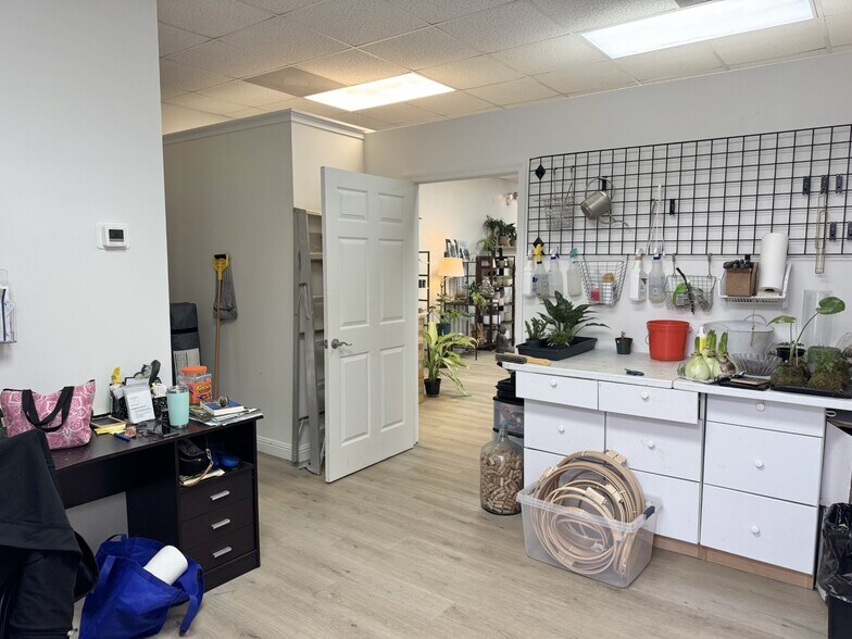 More Photos Of 149 Riverwalk Blvd, Ridgeland Storefront Retail Office For Sale