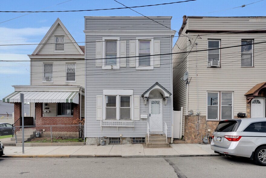 More Photos Of 4427-4431 Howley st, Pittsburgh Multifamily For Sale