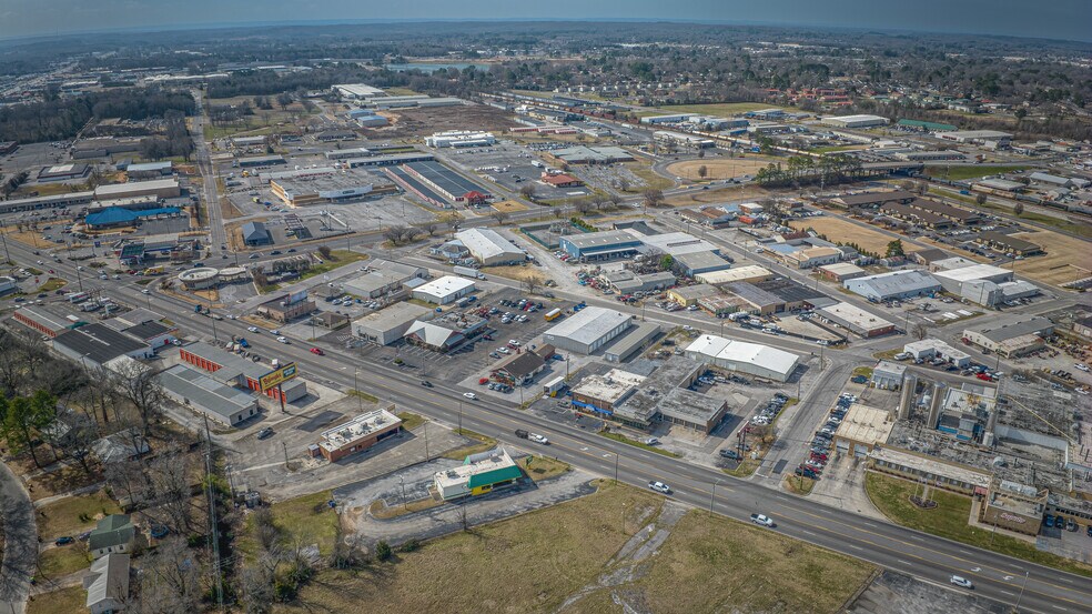 More Photos Of 1716 6th Ave SE, Decatur Funeral Home For Sale