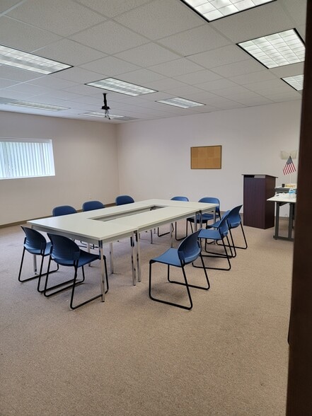 More Photos Of 4525 US 264 Hwy W, Washington Light Distribution For Sale