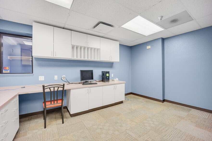 More Photos Of 1605 N Union Blvd, Colorado Springs Medical For Lease