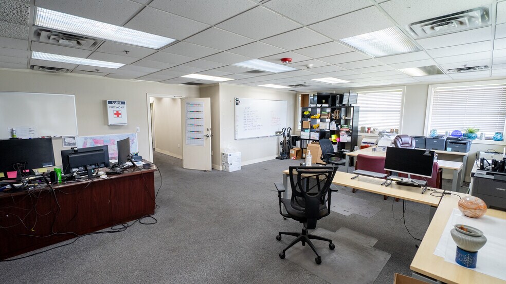 More Photos Of 70 Industrial Dr, Cartersville Warehouse For Sale