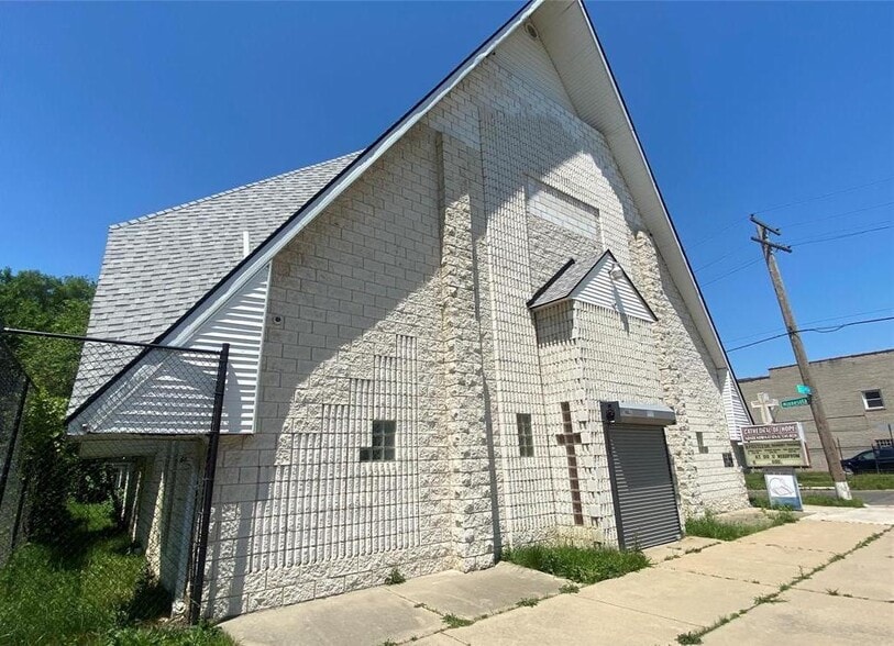 More Photos Of 17559 Joseph Campau, Detroit Religious Facility For Sale