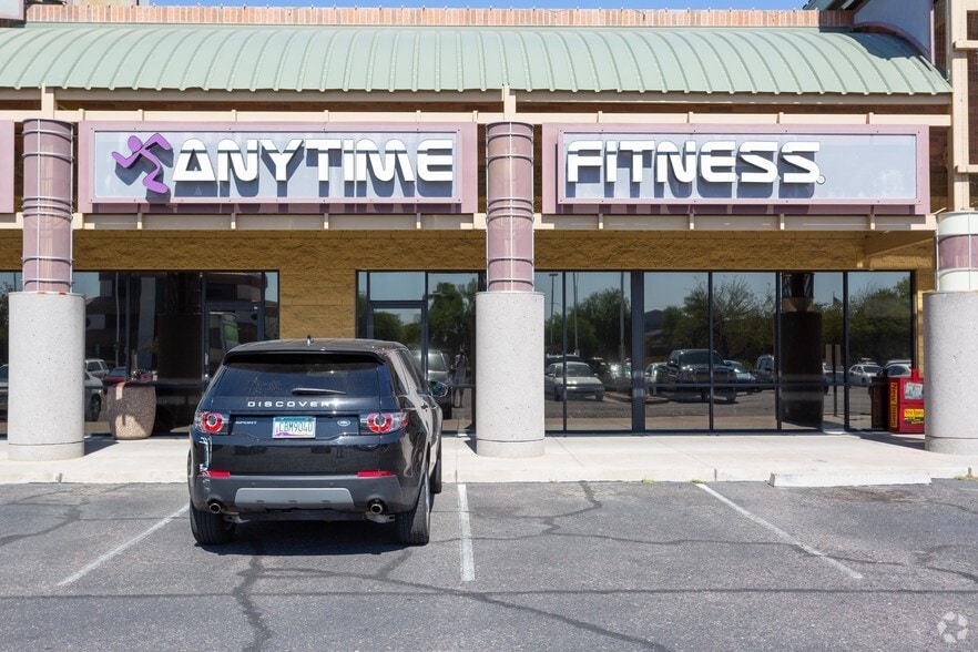 More Photos Of 8929 N Central Ave, Phoenix Unknown For Lease