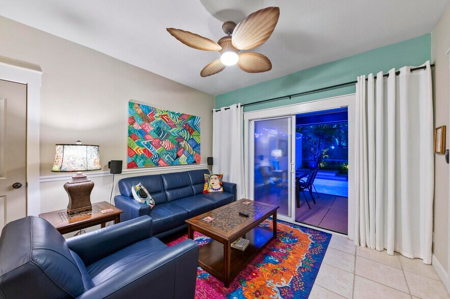 More Photos Of 941 Virginia Dr, Sarasota Specialty For Sale