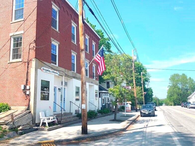 More Photos Of 115 Main St, Winterport Apartments For Lease