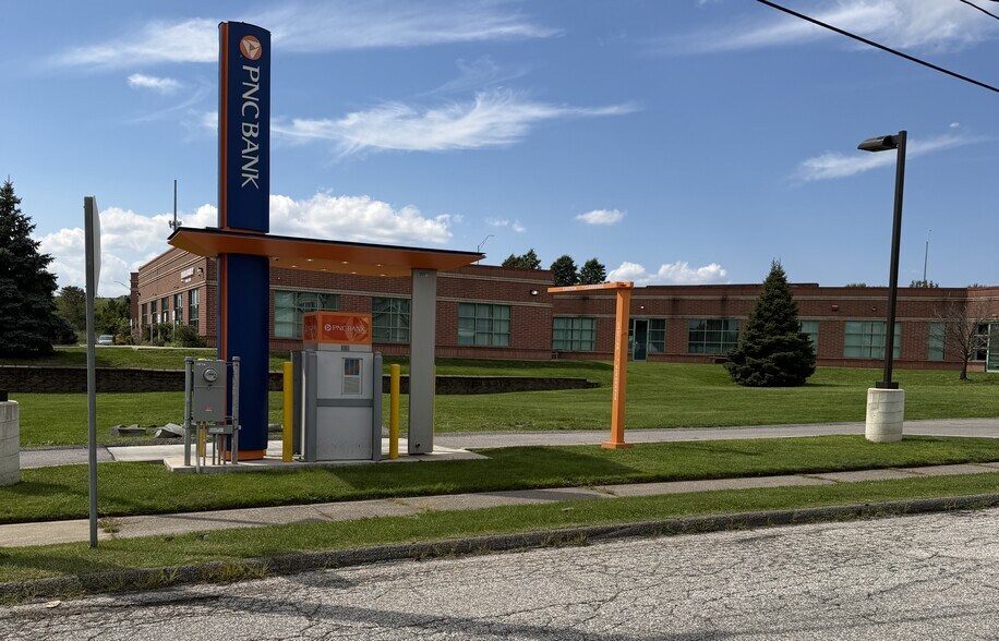 More Photos Of 13205 Granger rd, Cleveland General Retail For Sale