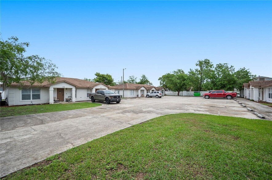 More Photos Of 210 S Orange Ave, Bartow Apartments For Sale