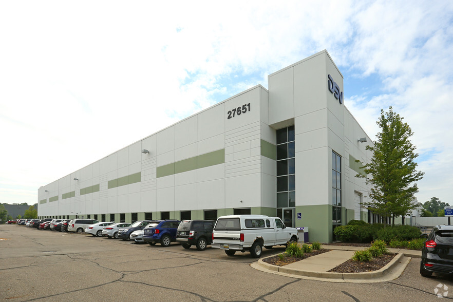 Primary Photo Of 27651 Hildebrandt Rd, Romulus Distribution For Lease