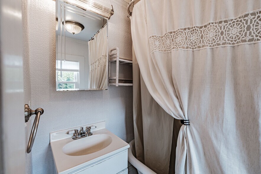 More Photos Of 84 Johnson Rd, Gorham Apartments For Sale