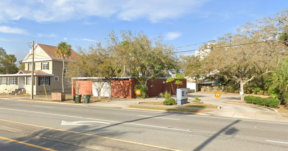 More Photos Of 609 S Ridgewood Ave, Daytona Beach Office For Sale