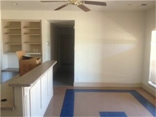 More Photos Of 12302 FM 121, Van Alstyne Office For Lease