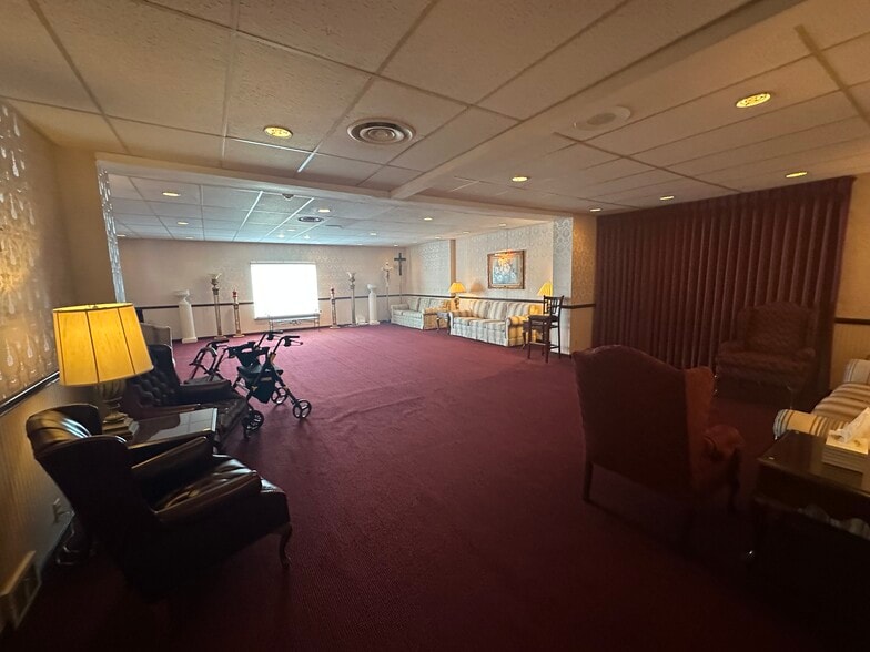 More Photos Of , Cleveland General Retail For Sale