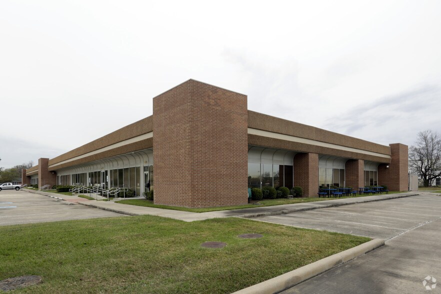 10301 Stella Link Rd, Houston, TX 77025 Medical Office For Lease