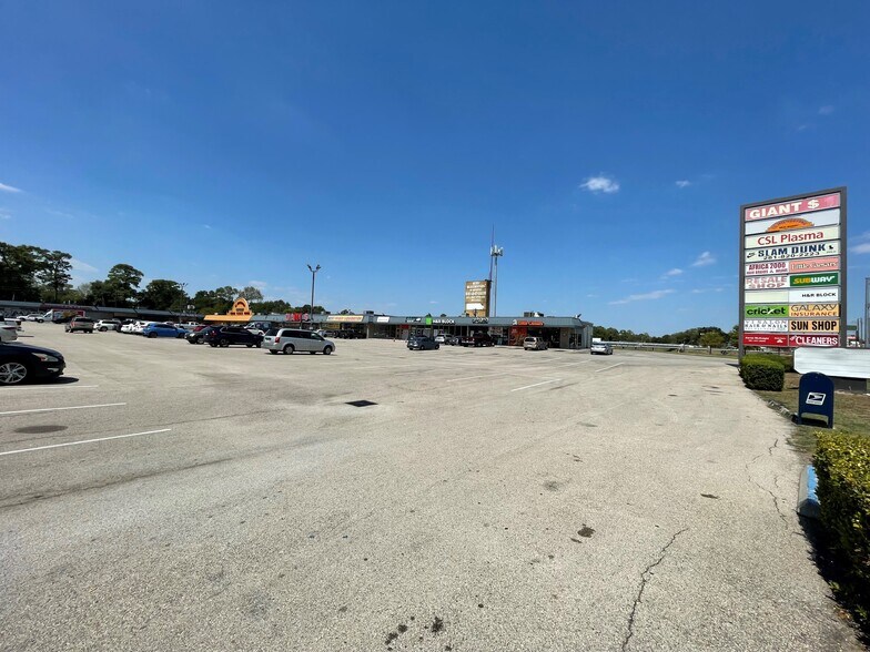 More Photos Of 5700-5748 W Little York Rd, Houston Freestanding For Lease