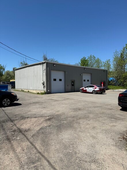 More Photos Of 5438 Bank St, Ottawa Industrial For Sale