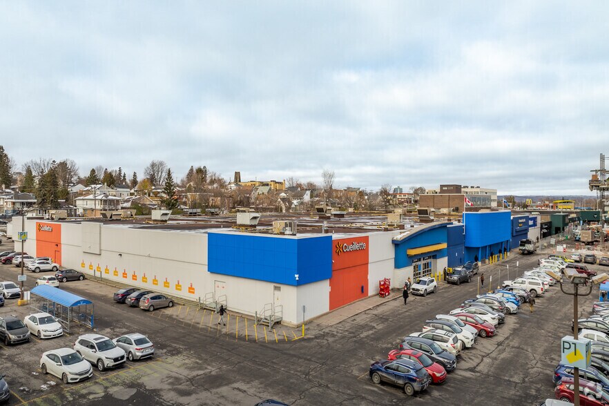 Primary Photo Of 425 Boul Saint-Joseph, Gatineau Storefront For Lease