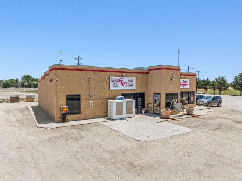 More Photos Of 36020 US Highway 287, Wiley Service Station For Sale
