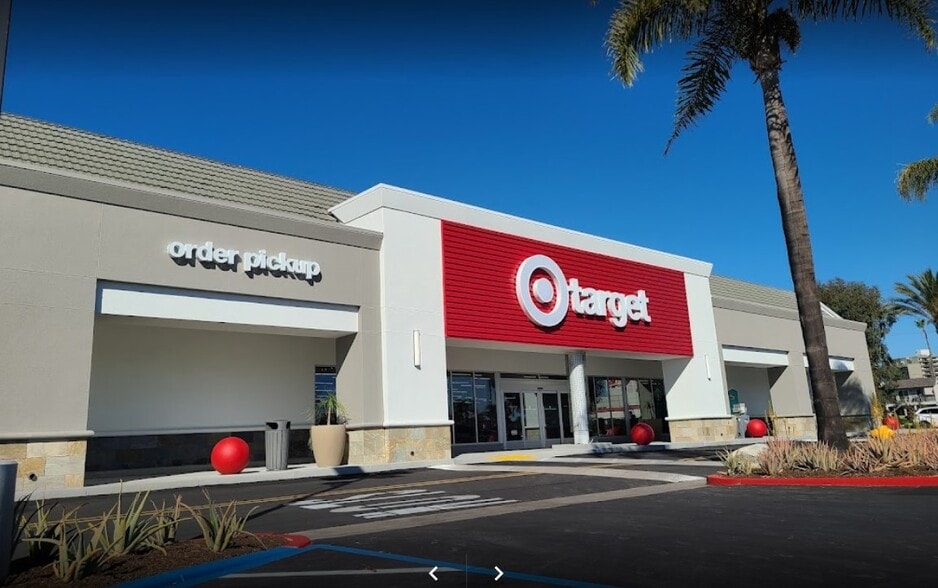 Primary Photo Of 19021-19121 Beach Blvd, Huntington Beach Unknown For Lease