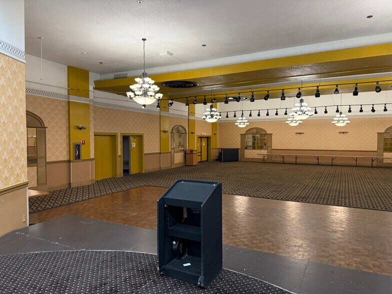 More Photos Of 4219 E Waterloo Rd, Stockton Hotel For Sale