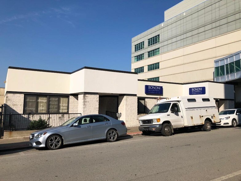 More Photos Of 20 N Pennsylvania Ave, Greensburg Office For Lease