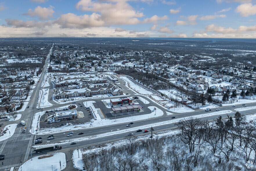 More Photos Of 9115 Kingery Highway, Burr Ridge Convenience Store For Sale