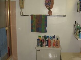 More Photos Of 1627 SE Stephens St, Roseburg Hotel For Sale
