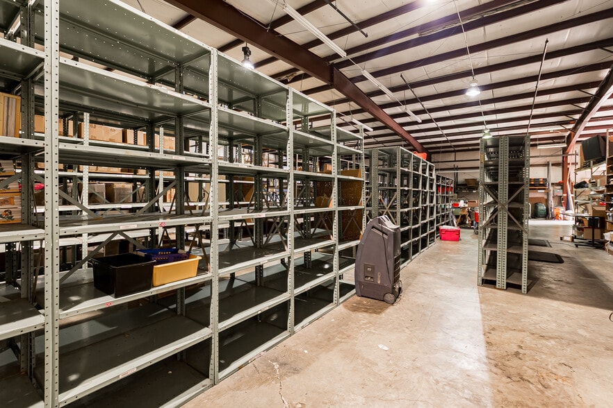 More Photos Of 9335 Interline Ave, Baton Rouge Freestanding For Lease