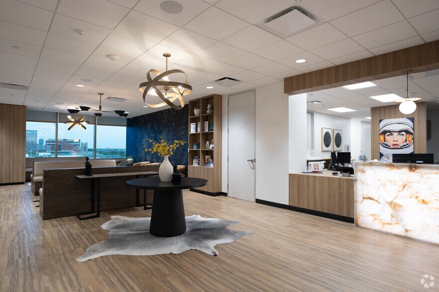 More Photos Of 5115 Fannin St, Houston Medical For Lease