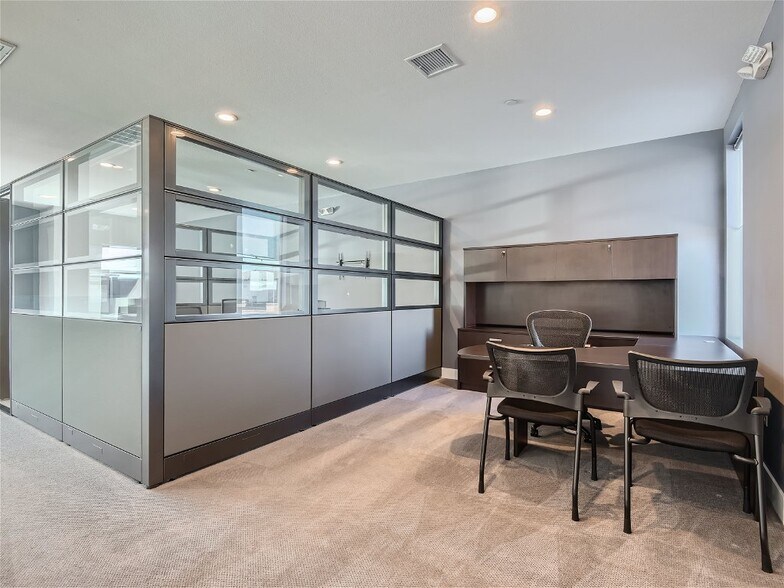 More Photos Of 7336 W Post Rd, Las Vegas Loft Creative Space For Lease