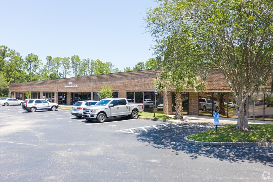 More Photos Of 8011 Philips Hwy, Jacksonville Unknown For Lease