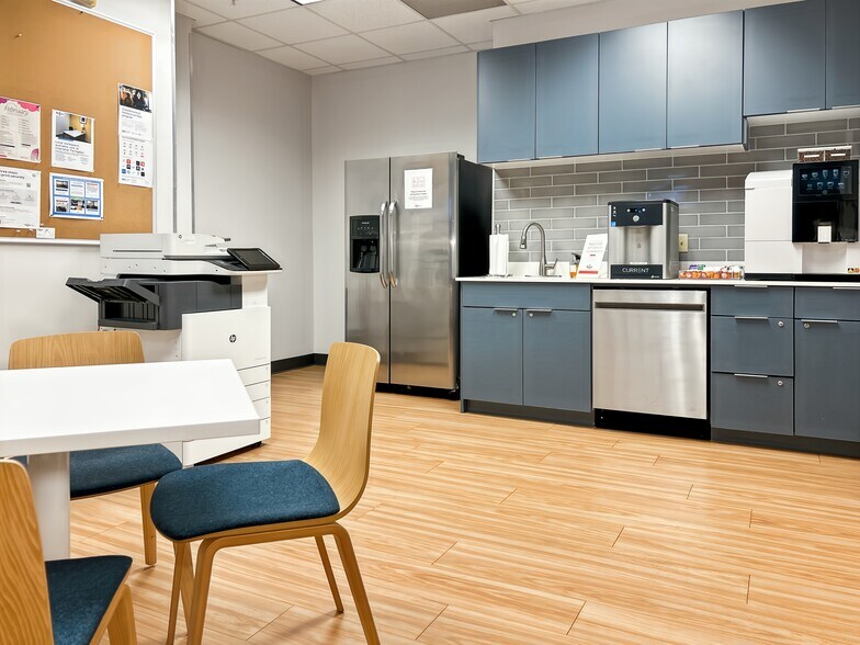 More Photos Of 3440 Toringdon Way, Charlotte Coworking Space