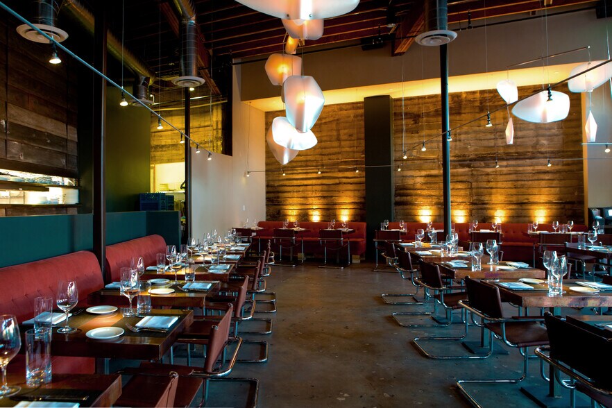 More Photos Of 9543 Culver Blvd, Culver City Loft Creative Space For Lease