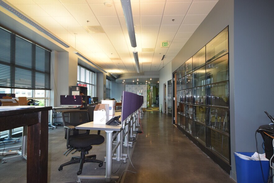 More Photos Of 200 S River Market Ave, Little Rock Office For Sale