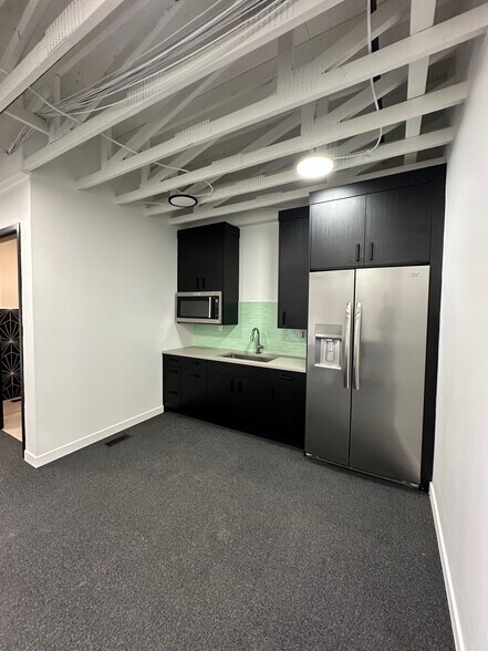 More Photos Of 4376 Forestdale Dr, Park City Research And Development For Sale