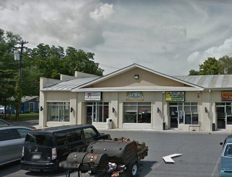 More Photos Of 805 N Loudoun St, Winchester Unknown For Lease