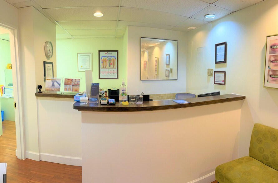 More Photos Of 11125 Rockville Pike, Rockville Medical For Sale