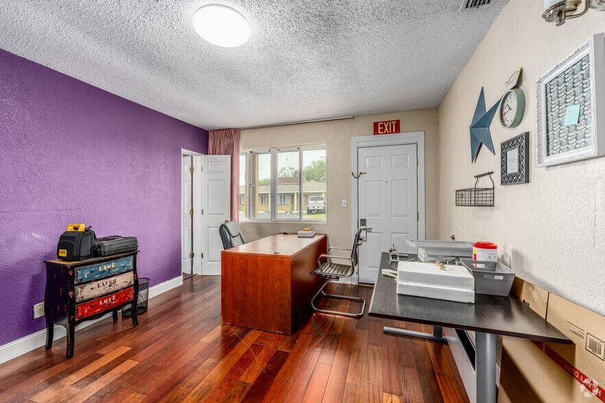 More Photos Of 640 S Ridgewood Ave, Daytona Beach Hotel For Sale