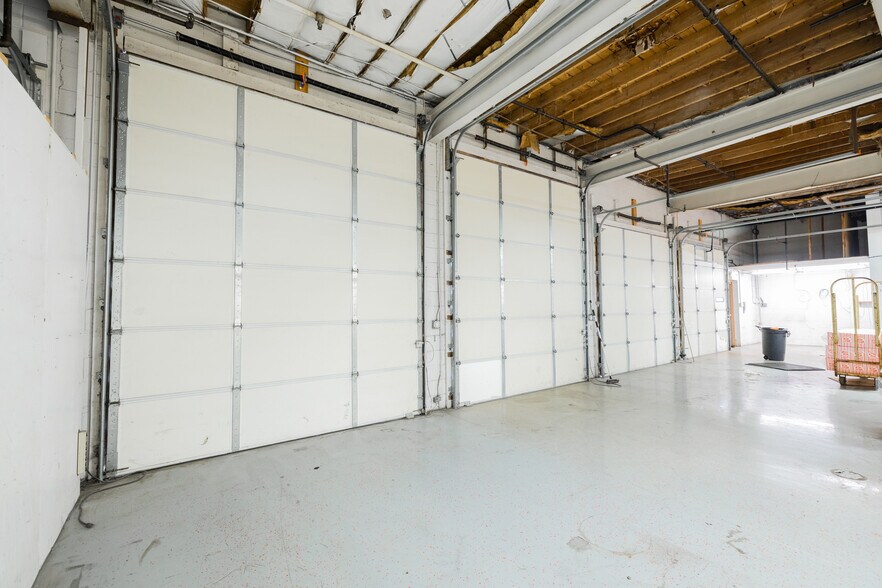 More Photos Of ,  Unknown For Sale