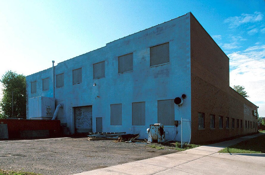 More Photos Of 32800 Mound Rd, Warren Warehouse For Sale