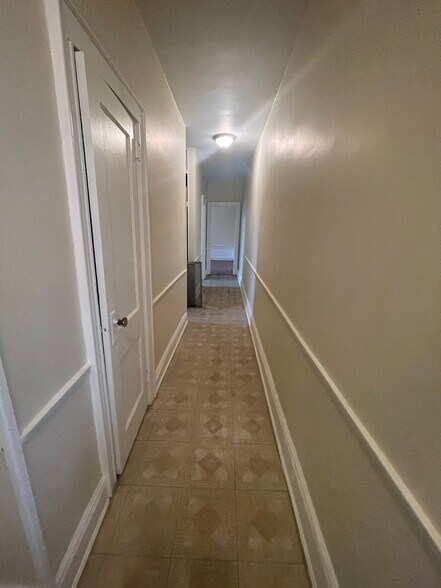 More Photos Of 4504 Parsons Blvd, Flushing Fast Food For Lease