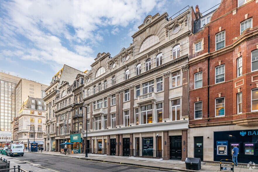 More Photos Of 10 Great Castle St, London Office For Lease