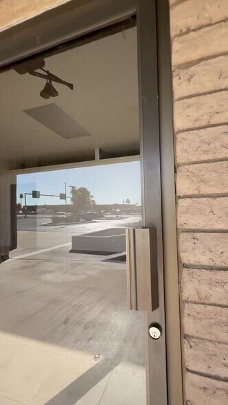 More Photos Of 2630 W Baseline Rd, Mesa Storefront For Lease
