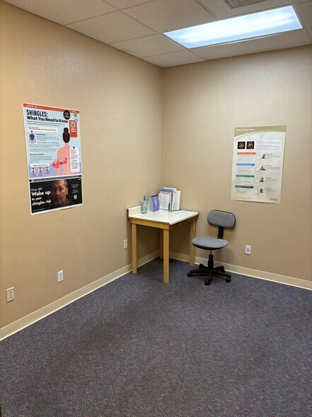 More Photos Of 2002 N Stockton Hill Rd, Kingman Medical For Sale