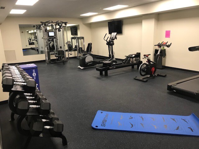 More Photos Of 463 Worcester Rd, Framingham Medical For Lease