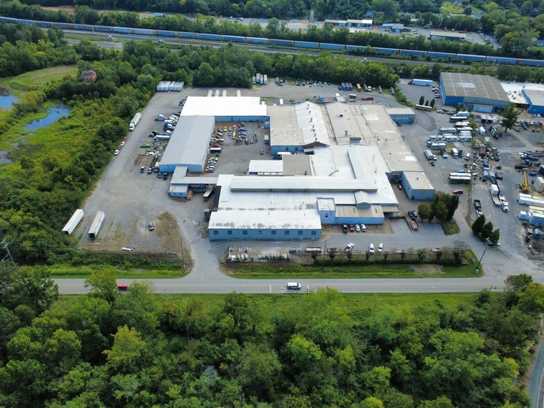 Primary Photo Of 3500 N Hawthorne St, Chattanooga Light Distribution For Lease