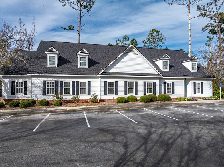More Photos Of 1108 Gornto Rd, Valdosta Office For Sale