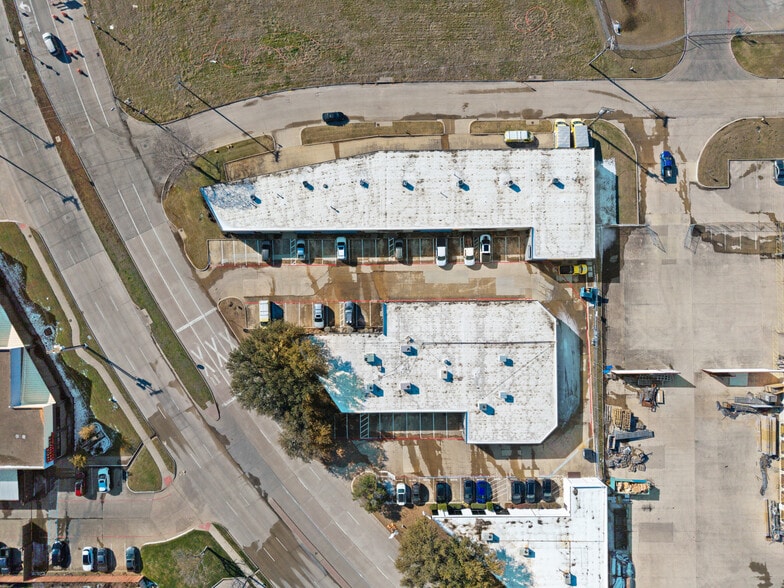 More Photos Of 1911 Old Denton Rd, Carrollton Unknown For Lease