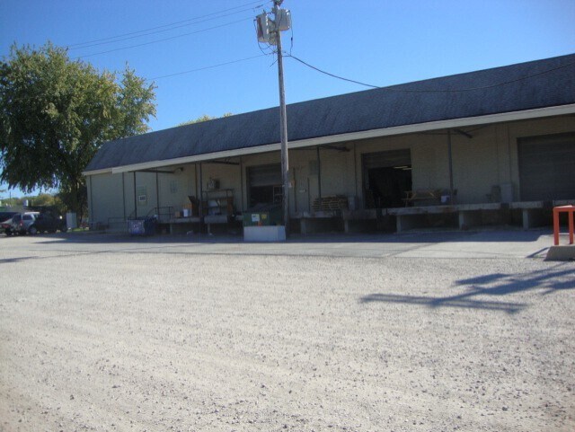 More Photos Of 16135 New Ave, Lemont Warehouse For Lease